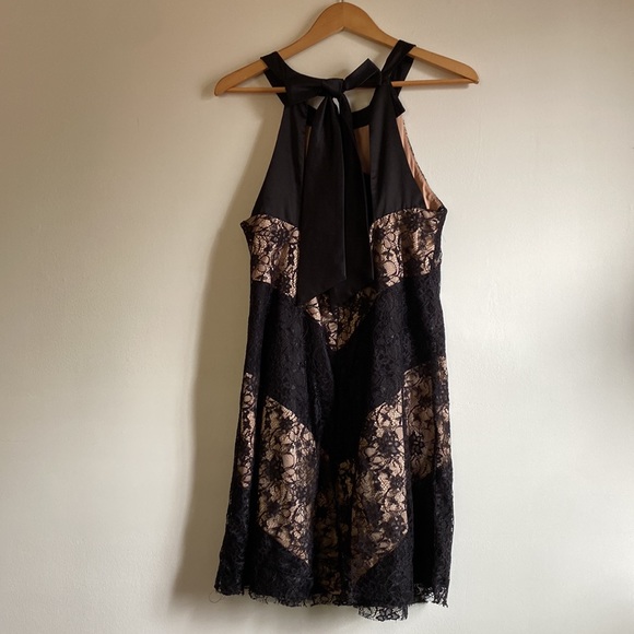 MAX AND CLEO ModCloth lacy party dress 14 - Picture 2 of 5